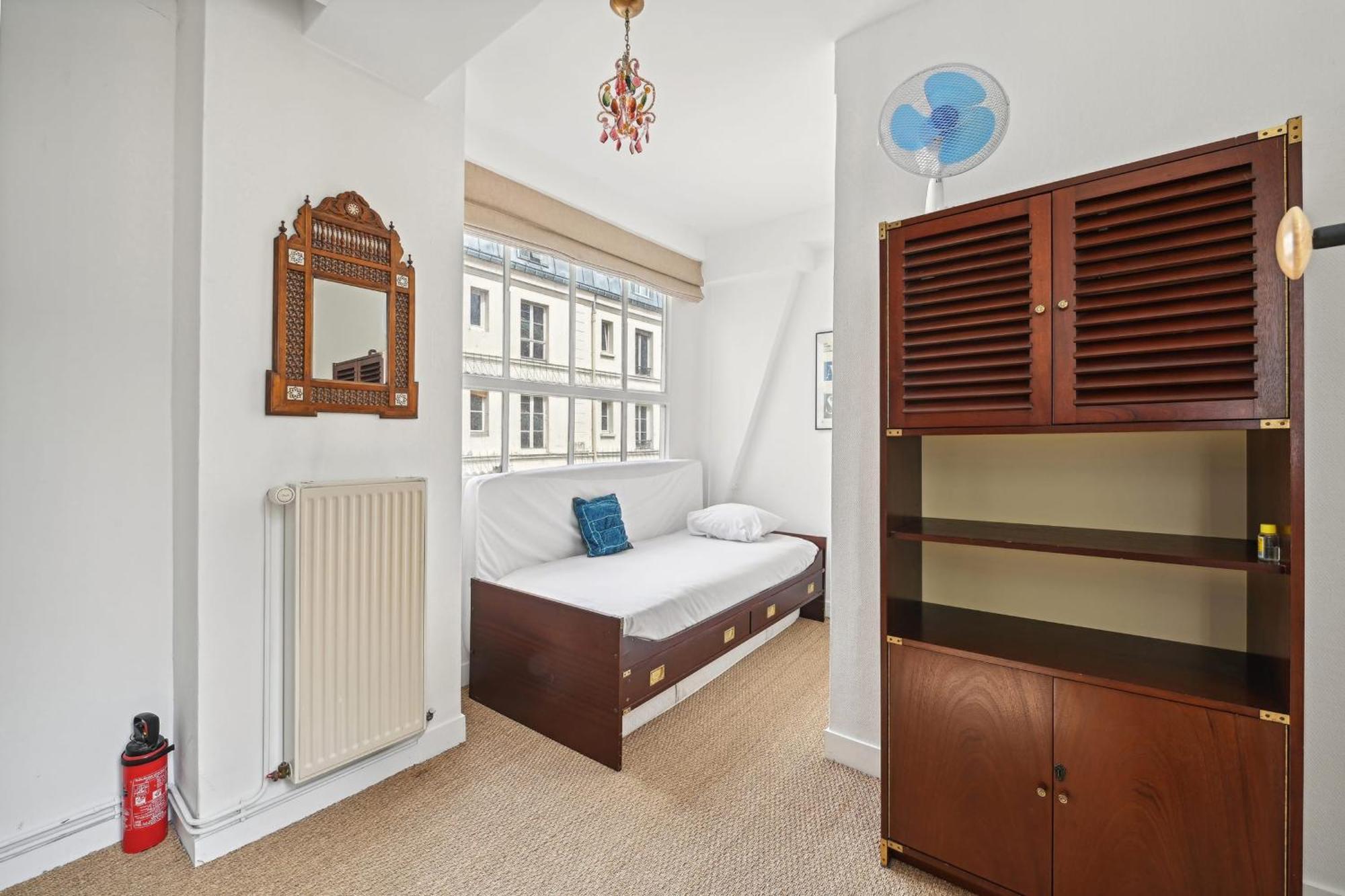Montparnasse - Authentique Atelier D'artiste Appartement *